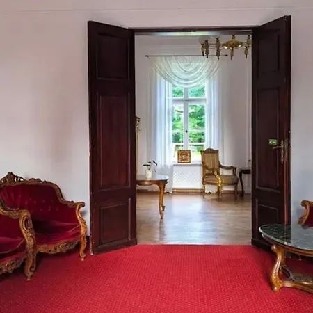 Palac Morski מלון דירות 3*