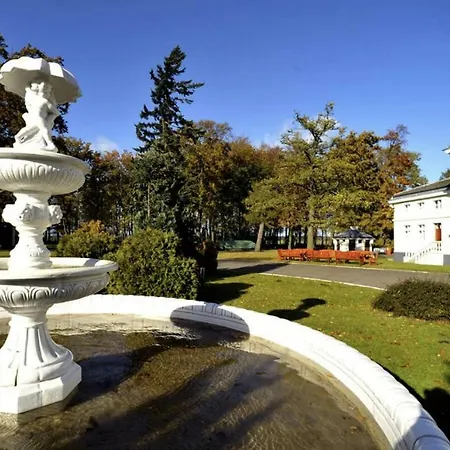 Palac Morski מלון דירות